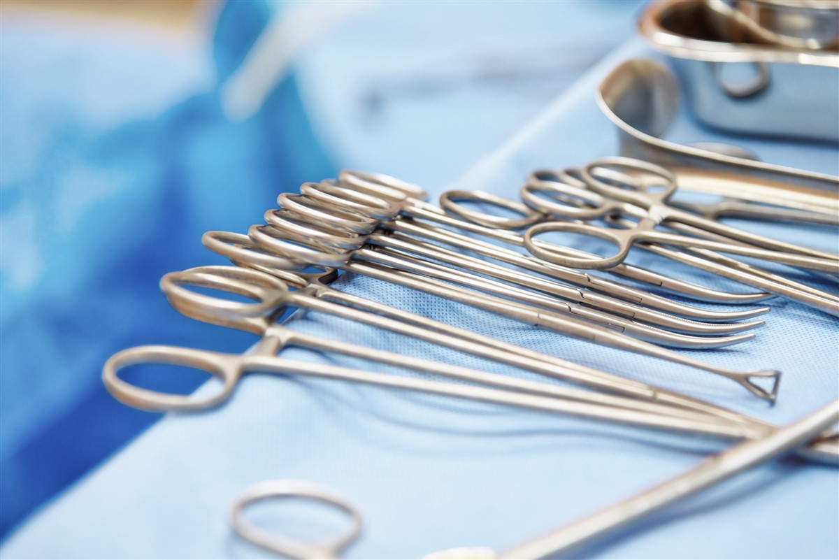 ciseaux coupe-fils médical chirurgie indispensables polyvalents